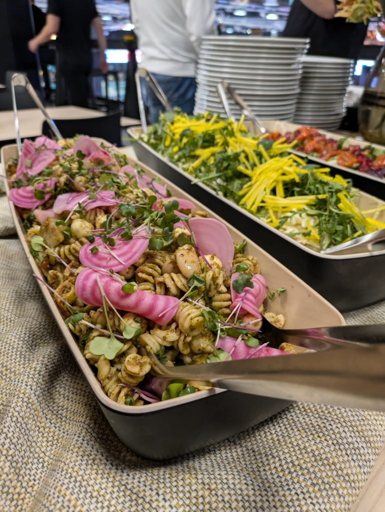 PXL_20241004_142059790.MP